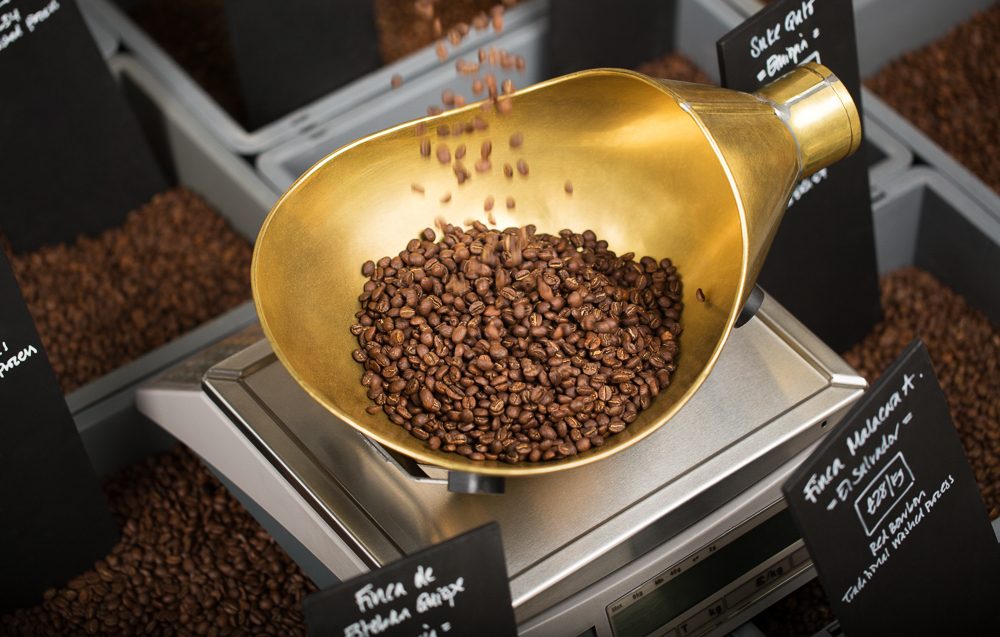 𝗧𝗵𝗲 𝗽𝗼𝘄𝗲𝗿 𝗼𝗳 𝗮𝗻 𝗲𝘅𝗽𝗲𝗿𝗶𝗲𝗻𝗰𝗲: Confessions of a coffee barista ☕